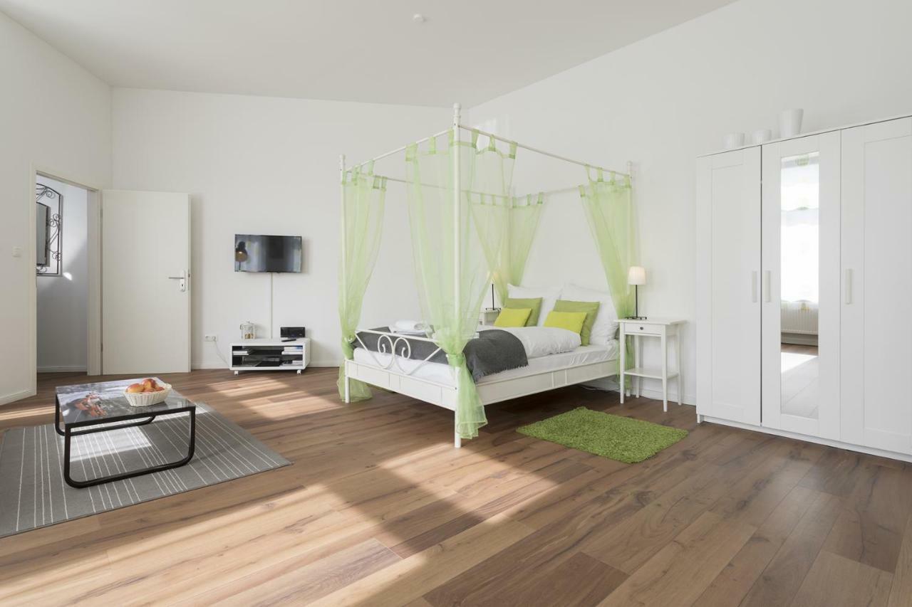 Studio Apartment Niemetzstr 51 Berlim Exterior foto