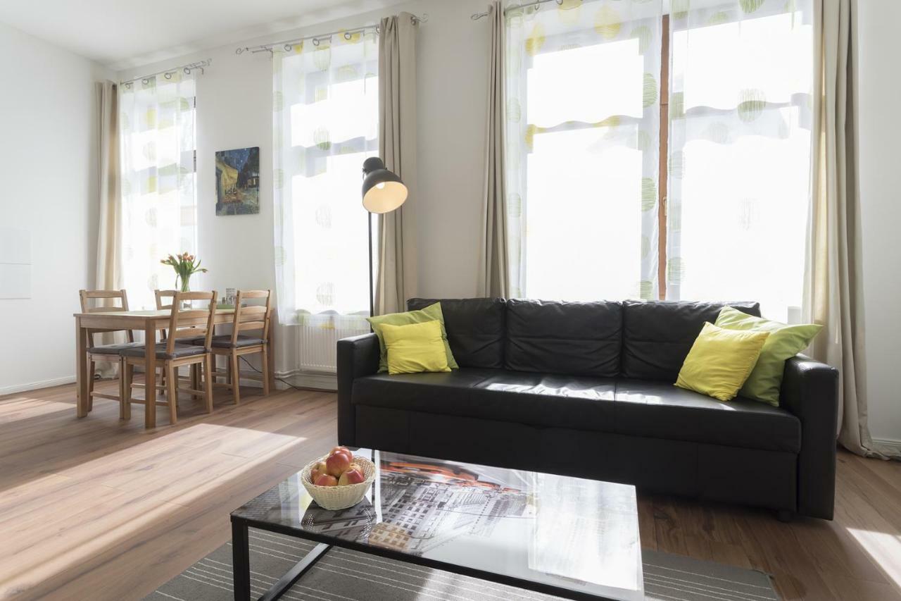 Studio Apartment Niemetzstr 51 Berlim Exterior foto